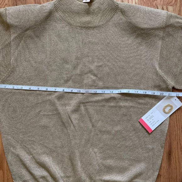 LISE J. Women’s Vintage Mock Neck Lurex Gold Sweater Sz M, Acrylic, Metallic NWT - Picture 7 of 8